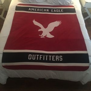 American Eagle Fleece Throw Blanket NWT